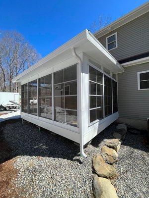 M-200 3-Season Sunroom.