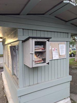 Little Free Library, 1700 Mindanao Dr, Jacksonville