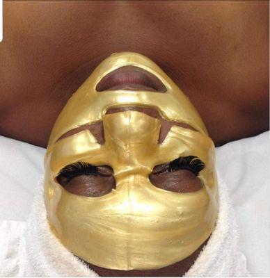 24k gold! #facial #collagenmask