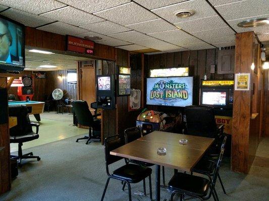 Darts, Video Games, Pool Table, Jukebox, and TV's thru out the bar!