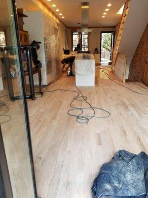 Sanding floor