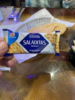 Saltine crackers for dipping