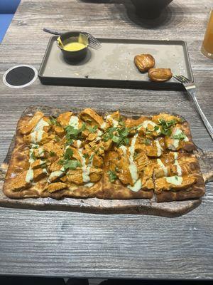 Tikka masala flatbread