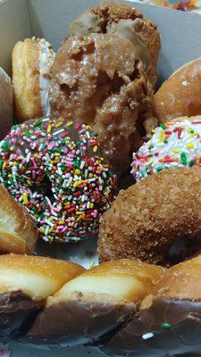 A dozen assortment of donuts