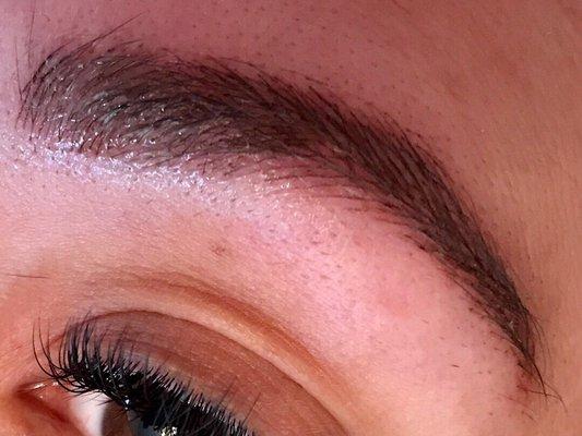 Microblading closer up go view #1