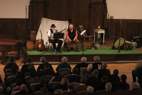 Iowa City native Wayne Neuzil of Classical Painting performs a Civil War concert