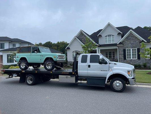 vehicle towing company