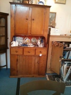 Primitive cabinet in very good condition. Also wired for lighting.