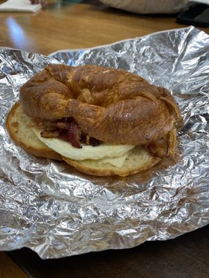 Egg, bacon and cheese on a croissant