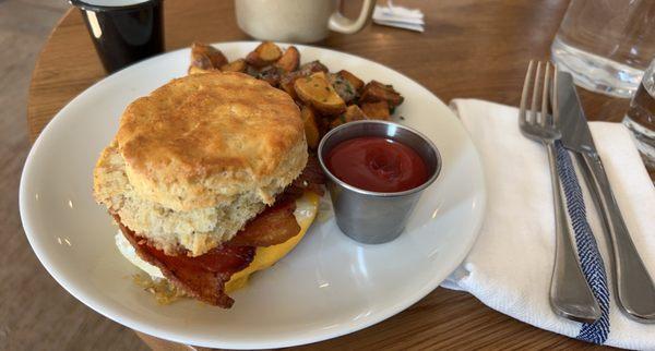 Killer breakfast sandwich with potatoes and bacon