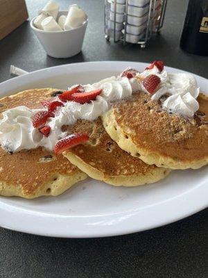 Blueberry pancakes