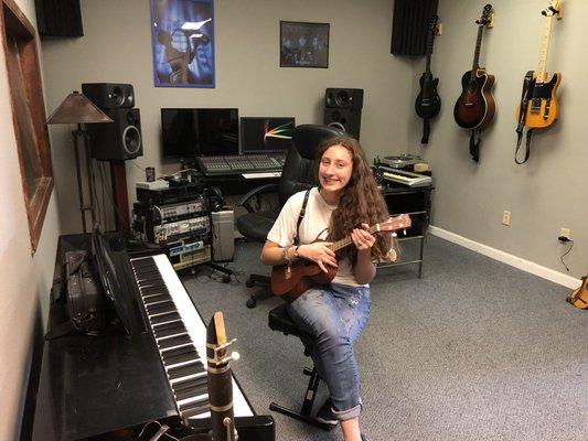 Monserrat playing  ukelele, @ Recording Room