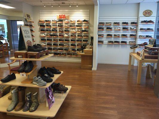 Florsheim Shoe Place