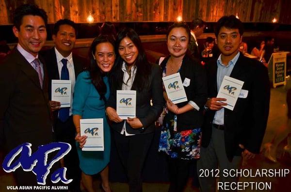 support UCLA alumni scholarship dinner