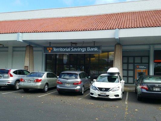 Territorial Savings Bank at the Queen Kaahumanu Shopping Center.