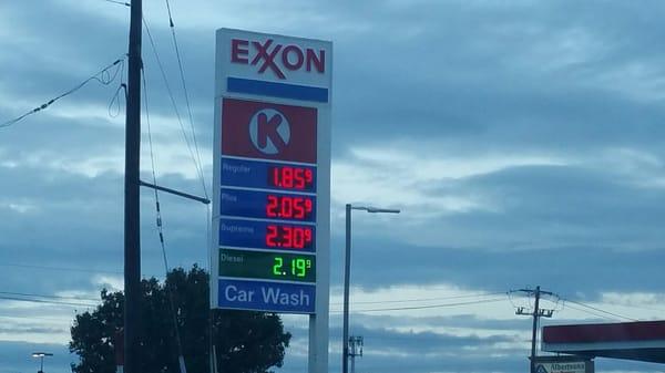 Exxon on Essen & Perkins! Love those low gas prices. 9/28/15