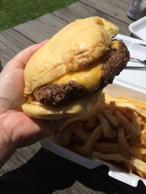 Cheeseburger