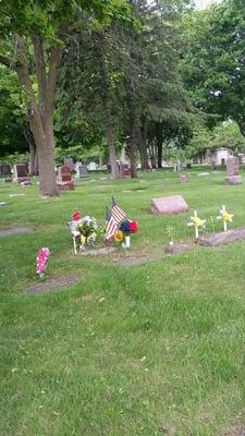 Elmwood-St Joseph Cemetery