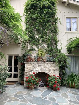 Outdoor fireplace at Will Rogers' Ranch house.