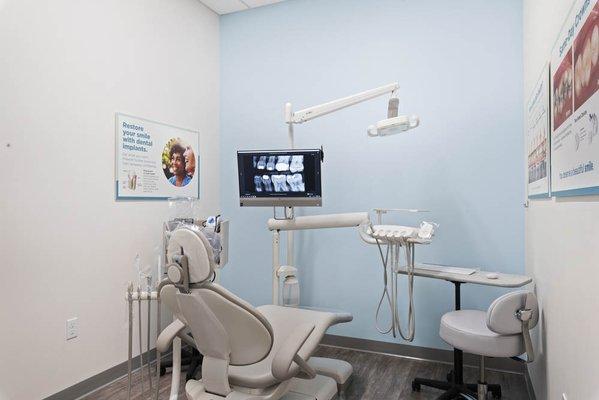 Dental Implants can be performed at Merced Modern Dentistry