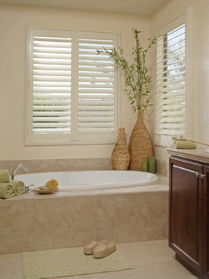 Poly Shutters