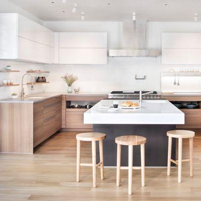 Bright, clean-lined, family-friendly kitchens - Joe McGuire Design