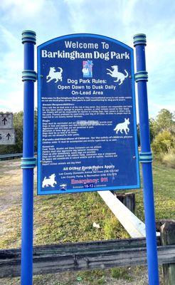 Welcome sign to Barkingham Dog Park