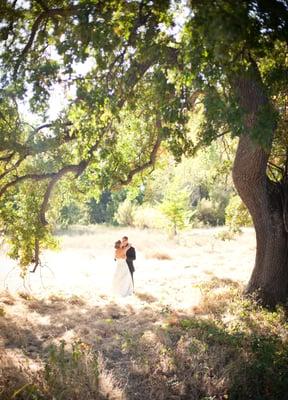 The first look at a rustic fall wedding