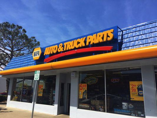 Hanford Napa Auto & Truck Parts