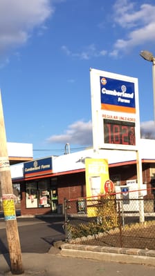 Cumberland Farms of Taunton -- 141 Broadway / Route 138, Taunton           Sign