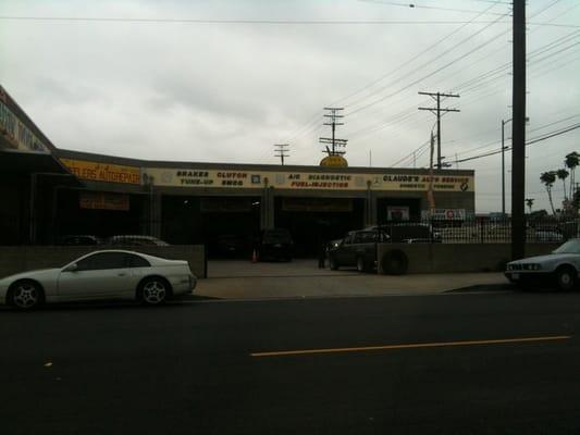 Claude's Auto Center