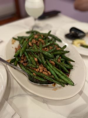 Sauteed Spicy String Bean with pork