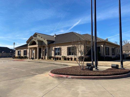 First Bank And Trust Of East Texas