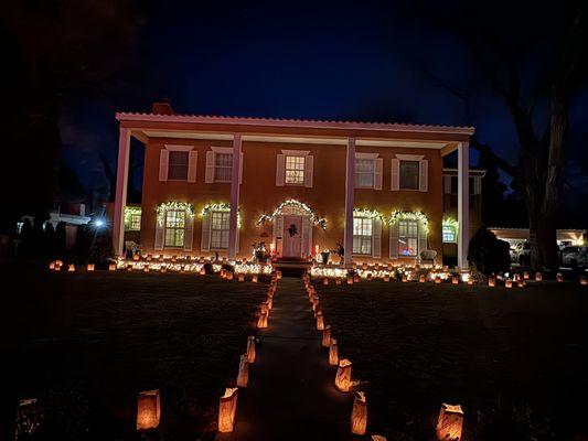 Christmas Luminarias or Farolitos