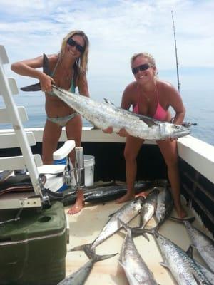 Pretty Girls Sportfishing for Kingfish out of Port Canaveral, Florida, East of Orlando.