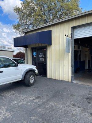 Main office door to service advisor.