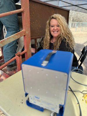 Co-owner/Registered Vascular Technologist, Joyce Morris scanning sheep. This mama is having twins!