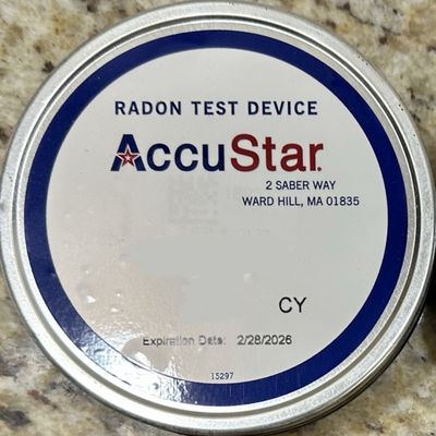 Radon test device