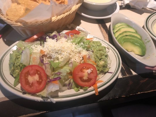 Guacamole salad