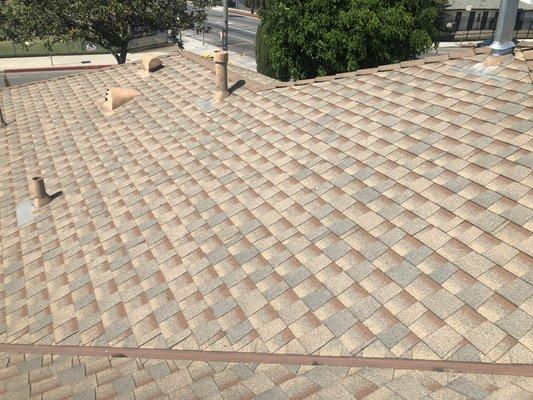 Close up of the shingles on the Gardena roof that was renovated by us.