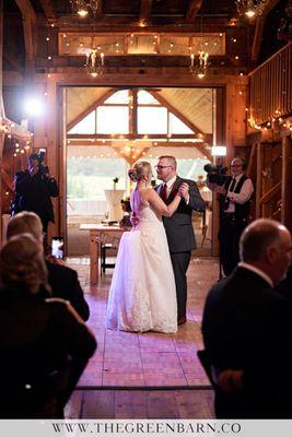 Wedding photos at Highland Lake Inn, Andover, NH by New Hampshire wedding photographer Cate Bligh.