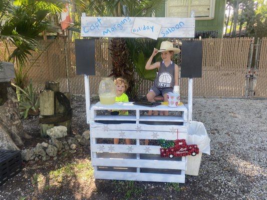 Captain Morgan's Lemonade Saloon