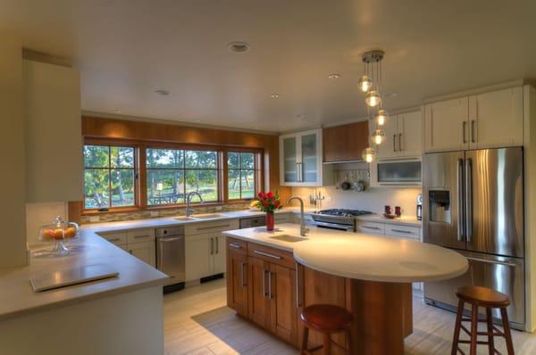 Transitional kitchen