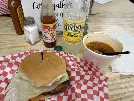 Single burger with bacon, lettuce, onion and sauces. Brunswick sweet stew!! That didn't last long.