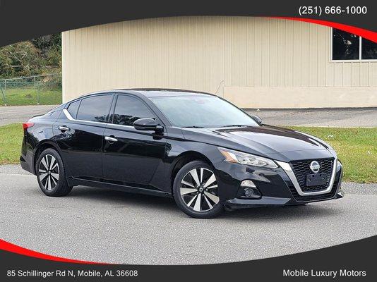 2019 Nissan Altima SL fully loaded 103k miles
PRICE $21,780