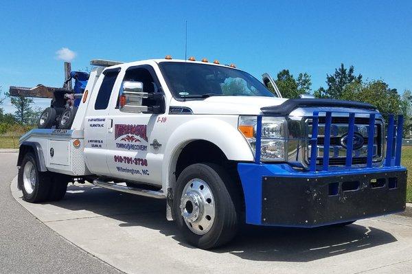 Tow truck service Leland NC 28451