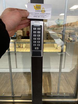 Electronic Key For Jewellery Store in Kent