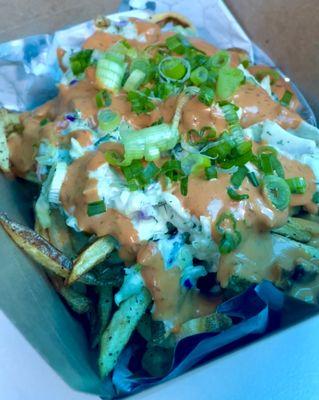 Ingenious Fries!
Fresh Cut Fries, House Slaw, Green Onions, and Signature Sauce!