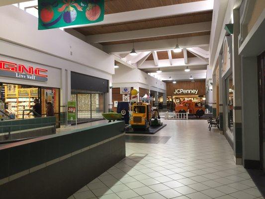 Roswell Mall