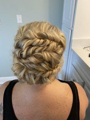 Bridal hair by Tammy